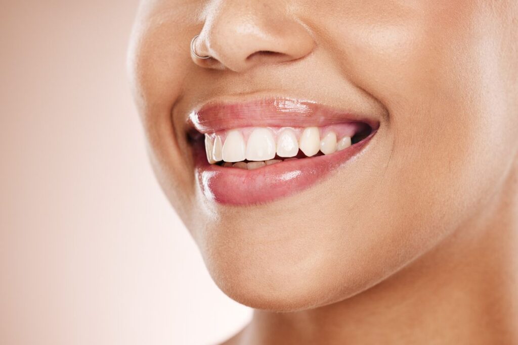 How a Cosmetic Dentist Helps Brighten Stained or Yellow Teeth