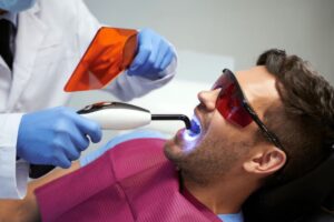 Can a Cosmetic Dentist Whiten Severely Stained Teeth?