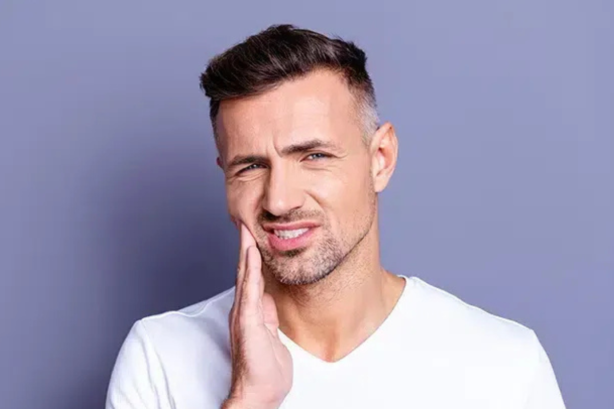 A Loose Tooth After an Injury? Why an Emergency Dentist Should Check It